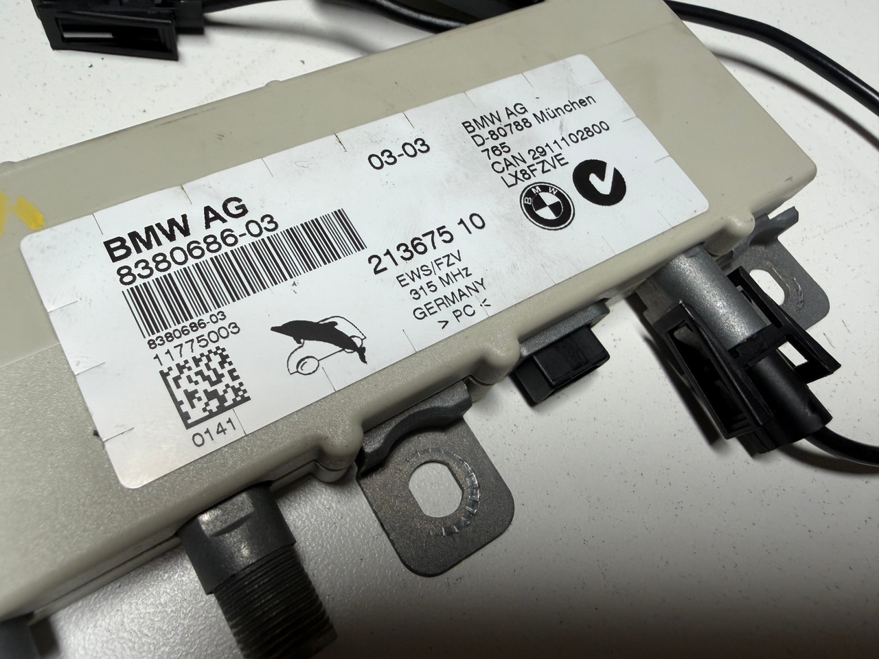 ANTENNA EWS FZV AMPLIFIER BMW E39 540i 530i 525i 8380686