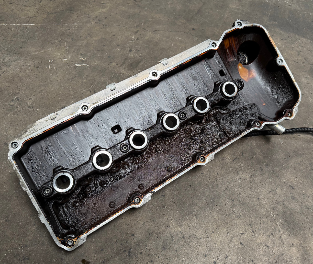 ALUMINUM VALVE COVER BMW E46 325i 325ci SULEV