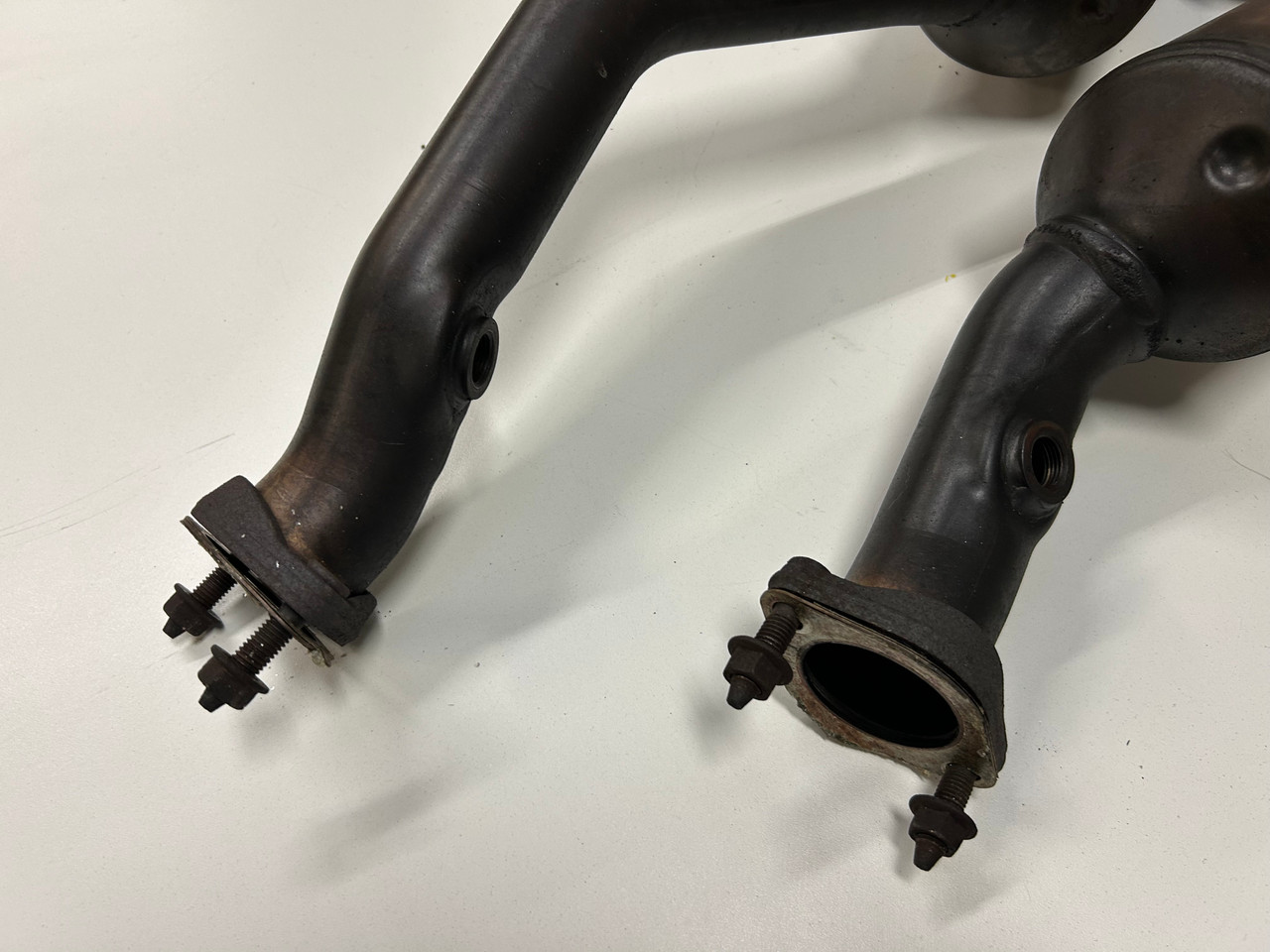 2006-10 BMW E60 530i 528i 525i N52 ENGINE EXHAUST MANIFOLD HEADERS