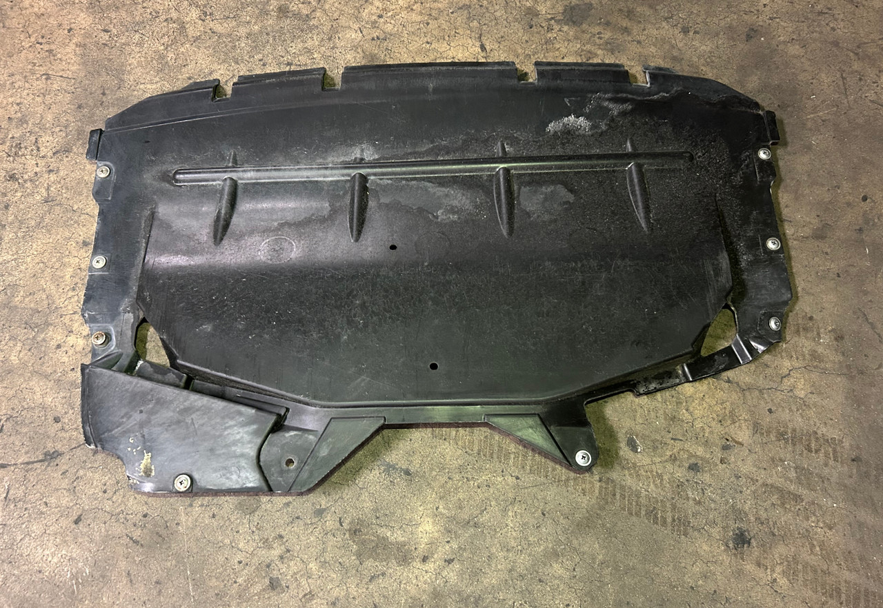 1999-03 BMW E39 530i 528i 525i FRONT BELLY PAN ENGINE UNDERTRAY SHIELD 8159980	