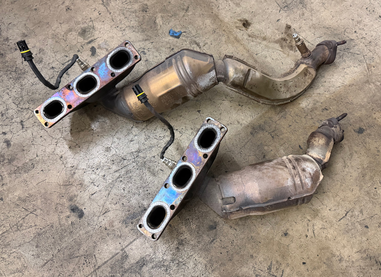 1999-00 BMW E39 528i M52TU ENGINE EXHAUST MANIFOLD HEADERS 1732955