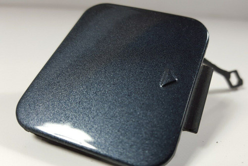 1998-03 BMW E39 540i 530i 528i 525i REAR BUMPER TOW HOOK COVER ANTHRAZIT 8159375