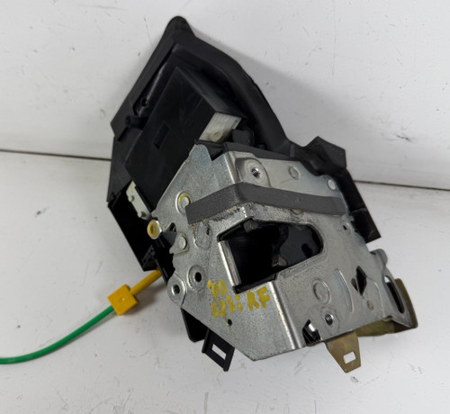 PASSENGER FRONT DOOR LOCK LATCH BMW E39 M5 540i 530i 525i