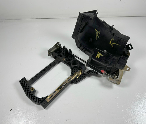 BMW E39 M5 540i 530i 525i PASSENGER FRONT DOOR LOCK LATCH ACTUATOR 8235126