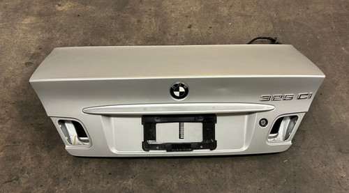2004-06 BMW E46 M3 330ci 325ci TRUNK DECK LID TITAN 7065260
