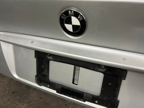 2004-06 BMW E46 M3 330ci 325ci TRUNK DECK LID TITAN 7065260