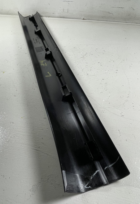 2003-08 BMW E85 Z4 DRIVER DOOR SILL LOWER ENTRY GUARD COVER 7016799