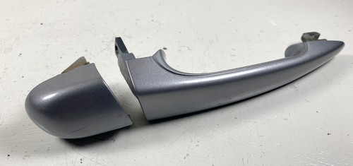 2000-05 BMW E46 3-SERIES PASSENGER FRONT EXTERIOR DOOR HANDLE SILBERGRAU