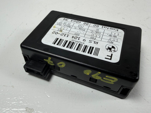 FRONT WINDSHIELD RAIN SENSOR MODULE BMW E90 E92 335i 328i 9124112