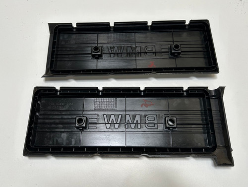 BMW E38 E39 740iL 540i M62 CYLINDER HEAD VALVE COVERS 1702857