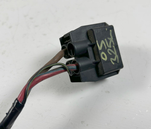 BMW E46 330 325 AUXILIARY COOLING FAN WIRE CONNECTOR HARNESS OEM