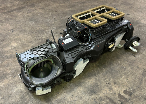 HVAC AC HEATER EVAPORATOR CORE BLOWER FAN MOTOR BMW F30 335i 328i 9207085