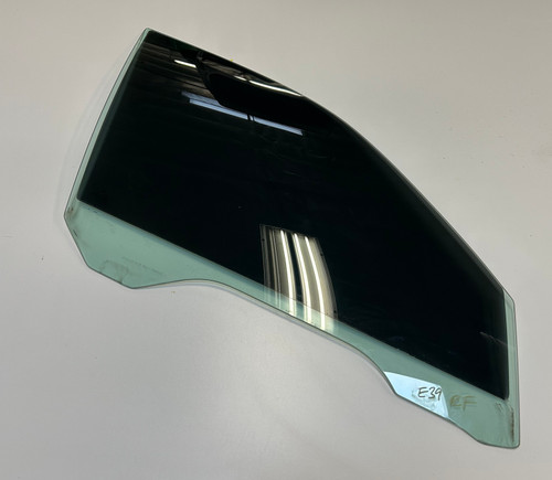 BMW E39 M5 540i 530i 525i PASSENGER FRONT WINDOW GLASS 8159170