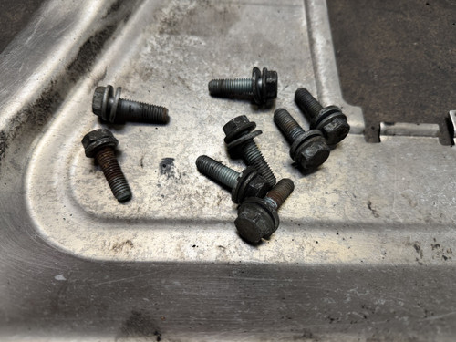 Underbody Engine Reinforcement Skid Plate BMW E46 330 325 8260810