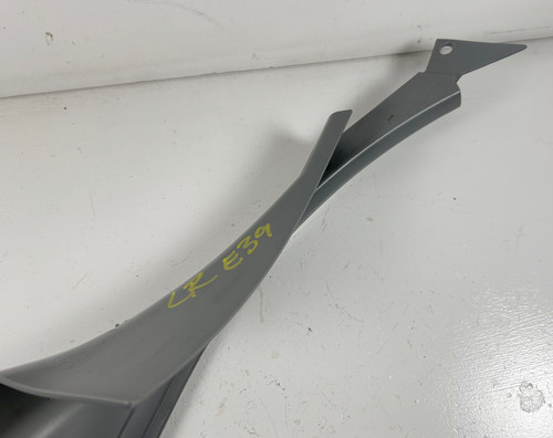 BMW E39 540i 530i 525i DRIVER REAR DOOR CARPET ENTRY GUARD 8159469