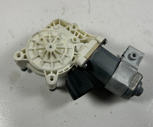BMW E60 535i 530i 528i PASSENGER FRONT WINDOW REGULATOR MOTOR 6981142