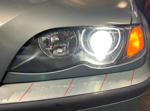 2002-05 BMW E46 330i 325i PASSENGER HEADLIGHT LOWER TRIM COVER