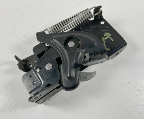 BMW F30 328i RIGHT FRONT HOOD RELEASE LOCK LATCH 7242549