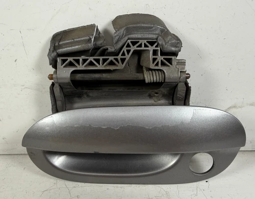 DRIVER FRONT EXTERIOR DOOR HANDLE BMW E39 M5 540i 530i 528i 525i 8245461