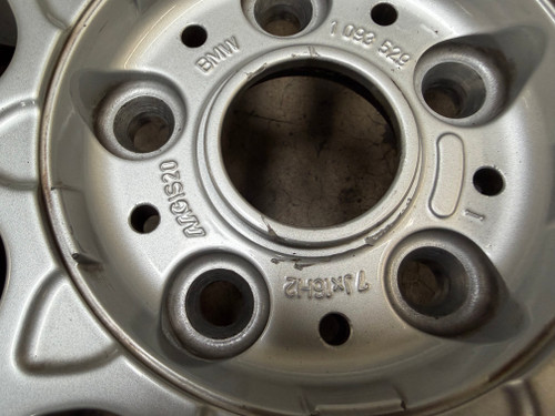 BMW E39 5-SERIES 7 x 16 WHEEL RIM 540i 530i 525i 1093529