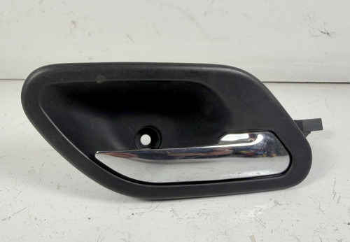 BMW PASSENGER INTERIOR DOOR HANDLE e39 540i 530i 528i 8226050