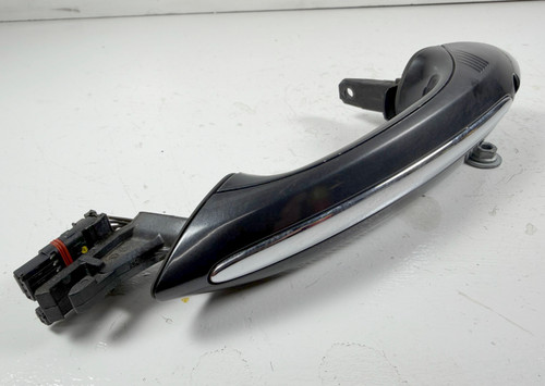 DRIVER FRONT COMFORT EXTERIOR DOOR HANDLE BMW F10 550i 535i 528i 7249979