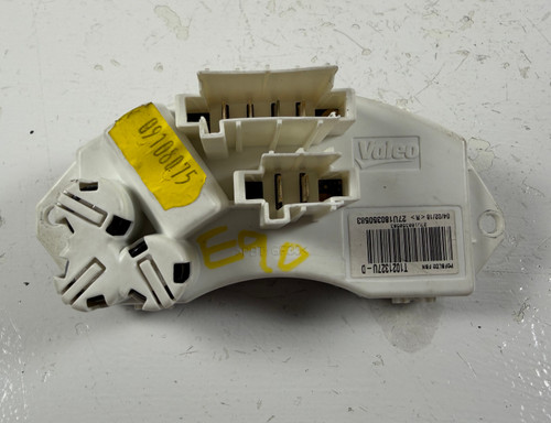 BLOWER MOTOR REGULATOR RESISTOR BMW E90 335i 328i 9265892