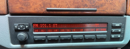 Multi Information Display Radio MID BMW E39 540i 530i 528i  525i 6914590