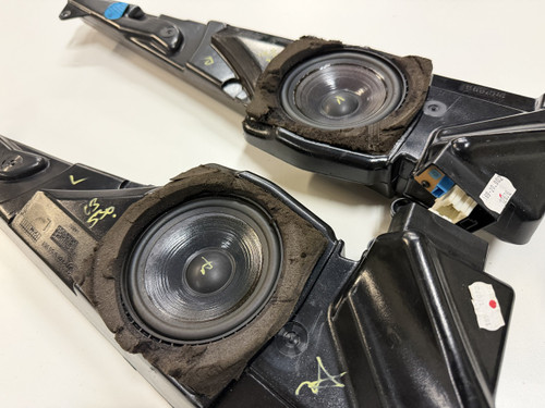 FRONT DOOR SPEAKERS BMW E39 540i 530i 528i 525i 8360782
