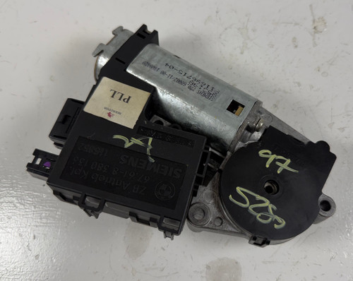 ELECTRIC MOONROOF MOTOR 1997-98 BMW E39 540i 528i 8380136