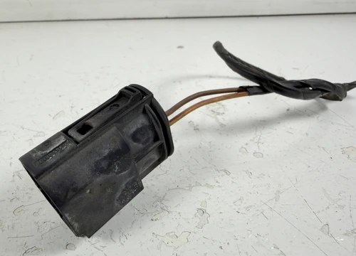 FOG LIGHT WIRE HARNESS CONNECTOR 1997-00 BMW E39 540i 528i