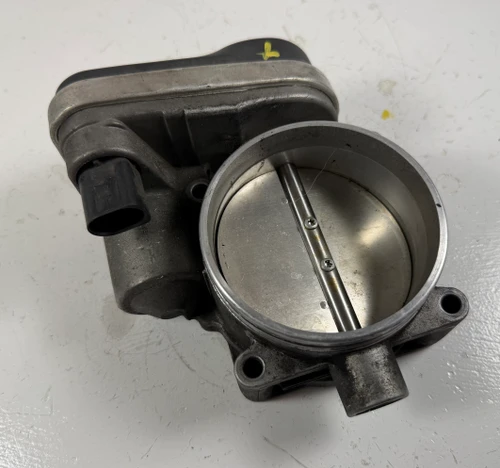 N62 THROTTLE BODY BMW E60 550i E63 E64 650i 750i 7535308