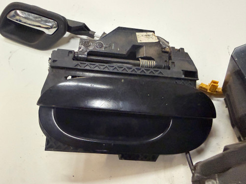 DRIVER REAR DOOR LOCK LATCH W/ EXTERIOR HANDLE BMW E39 M5 540i 530i 525i 528i
