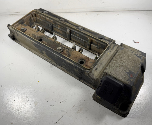 DRIVER LEFT VALVE COVER BANK 2 1999-03 BMW E39 540i 1703175