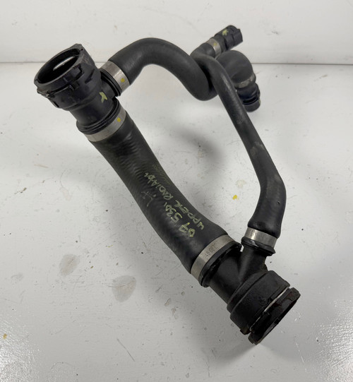 2006-11 BMW E60 530i 525i UPPER RADIATOR SUPPLY HOSE 7546064