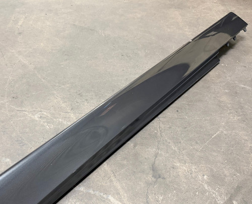 BMW F10 550i 535i 528i DRIVER SIDE SKIRT ROCKER PANEL SOPHISTOGRAU 7320772