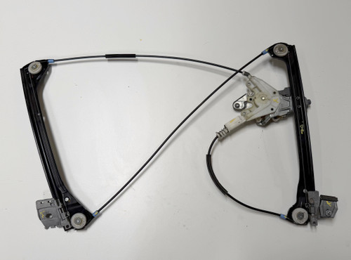 PASSENGER FRONT WINDOW REGULATOR BMW E46 M3 330ci 325ci 8204180