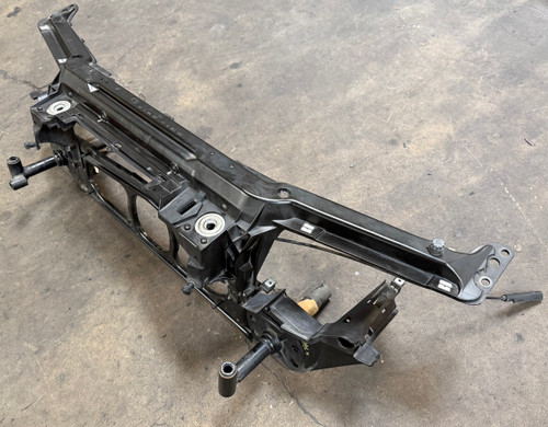 BMW E46 M3 330ci 325ci 323ci VERT FRONT RADIATOR CORE SUPPORT 8266038