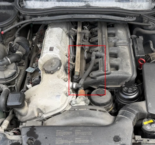 BMW E46 325i INTAKE MANIFOLD CRANKCASE VENT HOSE 7513756