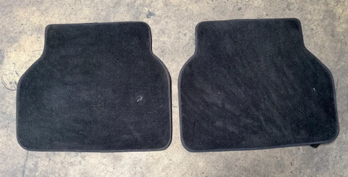 BMW E46 330i 325i PAIR BLACK REAR FLOOR MATS