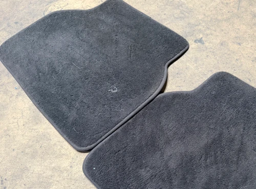 BMW E46 330i 325i PAIR BLACK REAR FLOOR MATS