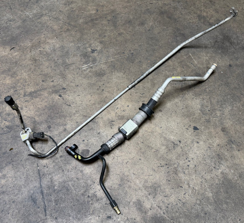 1998-00 BMW E39 540i 528i EVAPORATOR TO AC COMPRESSOR LINE PIPE 8379720