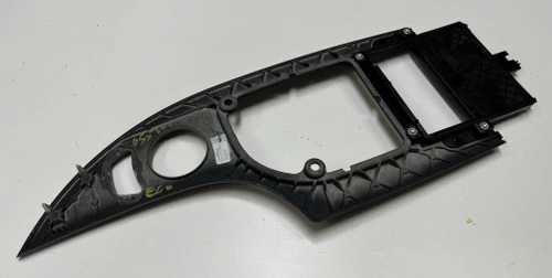 BMW E60 550i 545i 530i 525i CENTER CONSOLE SHIFTER TRIM 6951130