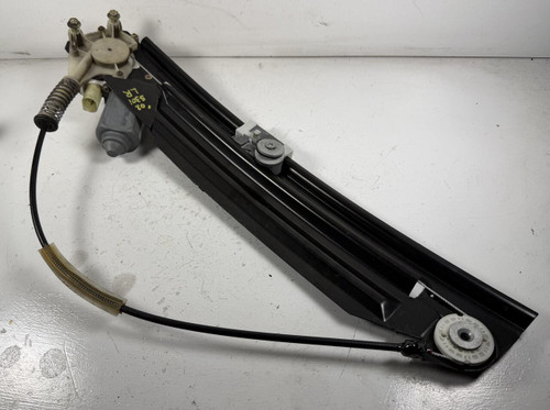 DRIVER REAR WINDOW REGULATOR 1999-03 BMW E39 M5 540i 530i 525i 8252429