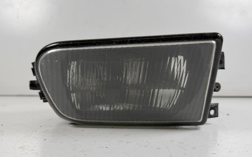 1997-00 BMW E39 540i 528i PASSENGER FRONT BUMPER FOG LIGHT 8377942