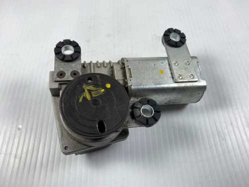 BMW E39 540i 528i 525i TOURING REAR WINDSHIELD WIPER MOTOR 8361640
