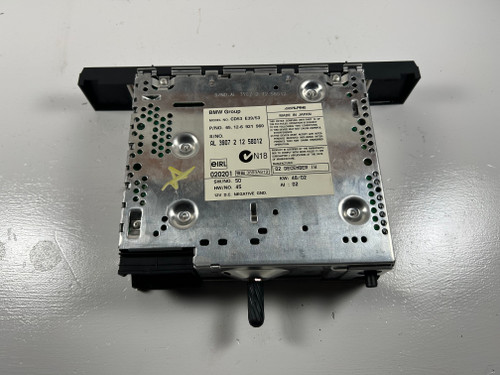 BUSINESS CD PLAYER STEREO 2001-03 BMW E39 540i 530i 525i 6921960