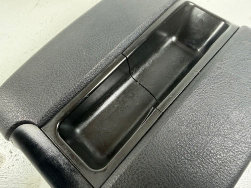 1998-03 BMW E39 540i 530i 525i Armrest Arm Rest 8213862