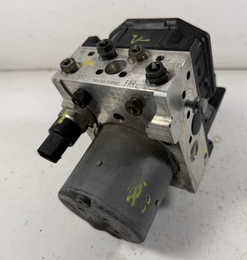 ABS Anti-Lock Brake Pump Module 1999-03 BMW E39 540i 528i 530i 525i 6769537