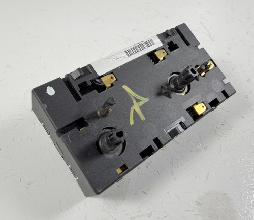 Driver Front Seat Control Switch BMW e39 540i 530i 528i 525i 6905509